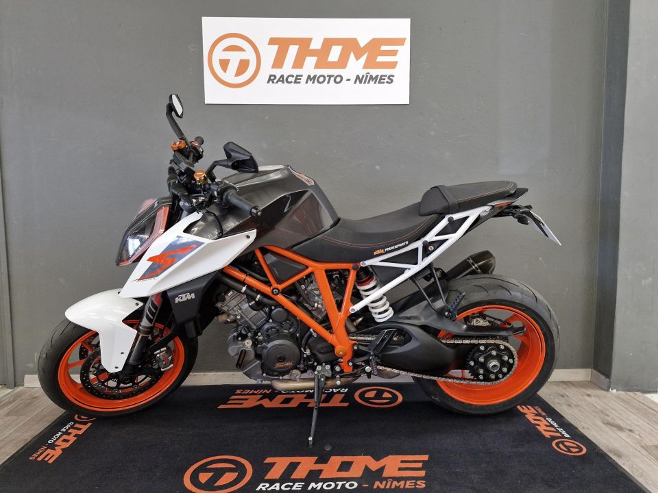 KTM 1290 SUPER DUKE R 4