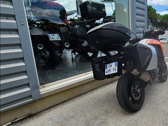 KTM 1290 SUPER ADVENTURE S 4
