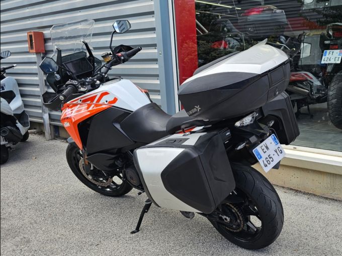 KTM 1290 SUPER ADVENTURE S 4