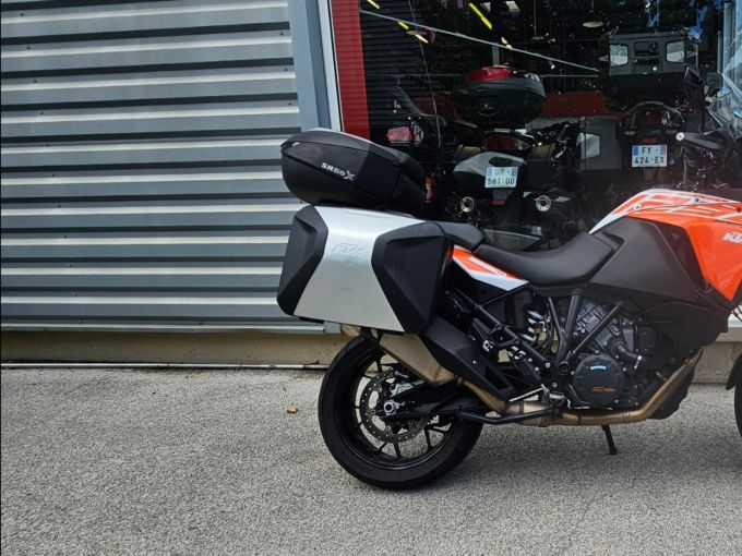 KTM 1290 SUPER ADVENTURE S 4