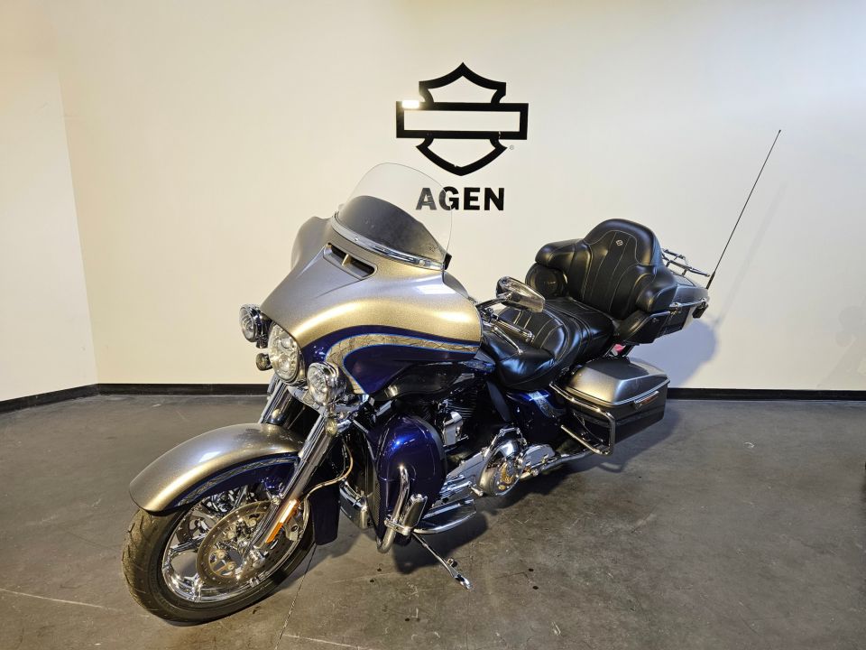 HARLEY-DAVIDSON TOURING ELECTRA GLIDE 1800 ULTRA LIMITED CVO 4