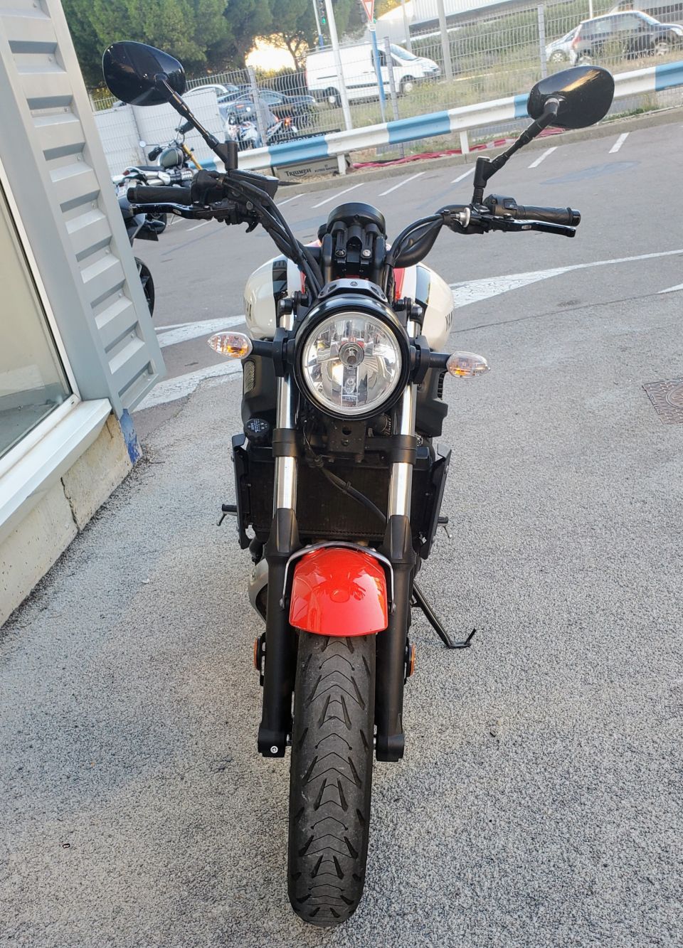 YAMAHA XSR 700 4