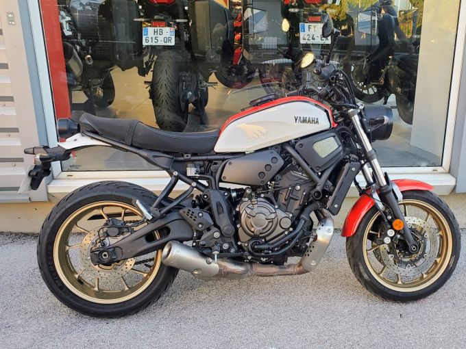 YAMAHA XSR 700 4