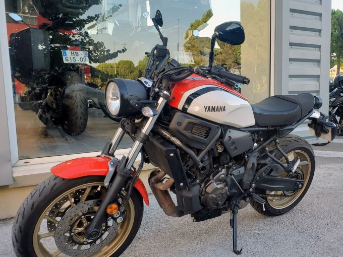 YAMAHA XSR 700 4