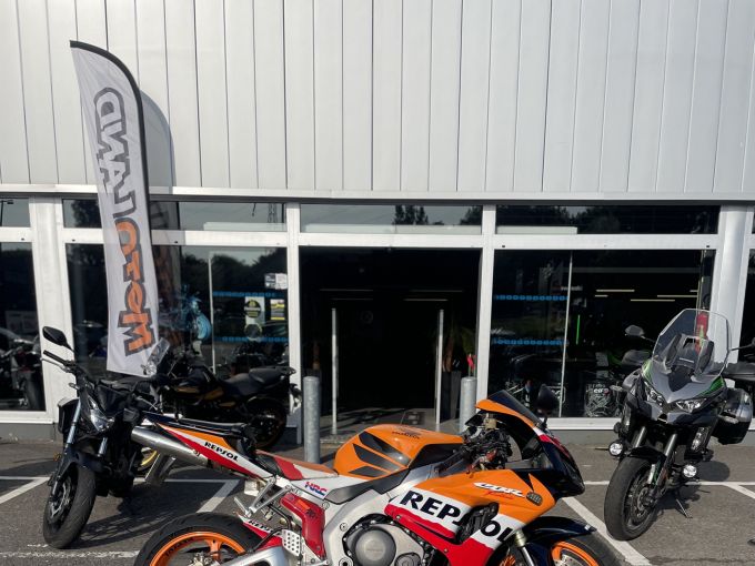 HONDA CBR 1000 RR REPSOL 4
