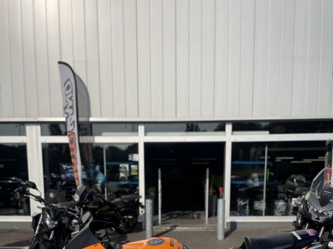 HONDA CBR 1000 RR REPSOL 4