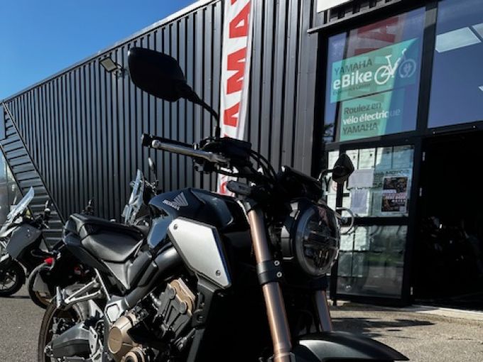 HONDA CB 650 RA 4