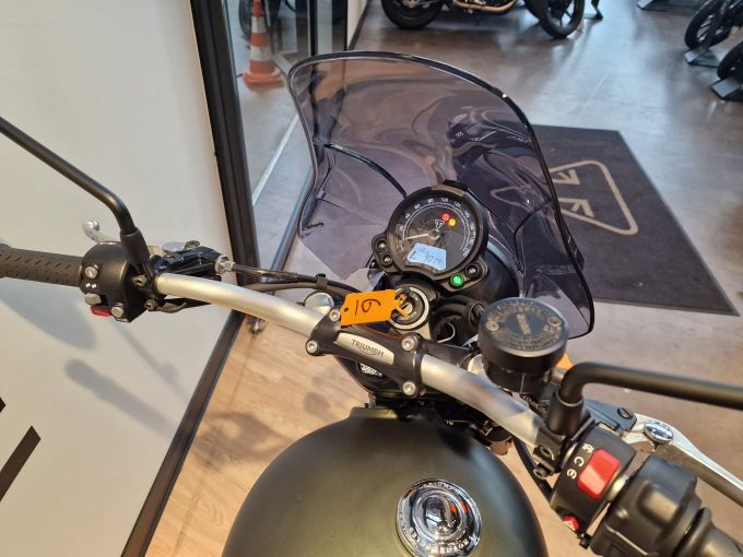 TRIUMPH SCRAMBLER 900 4