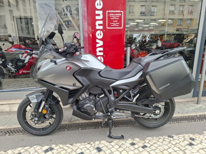 HONDA NT1100 4
