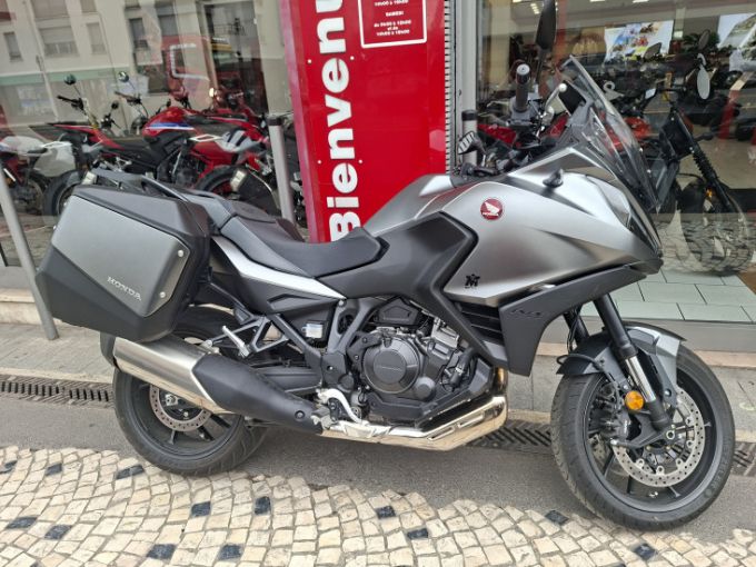HONDA NT1100 4