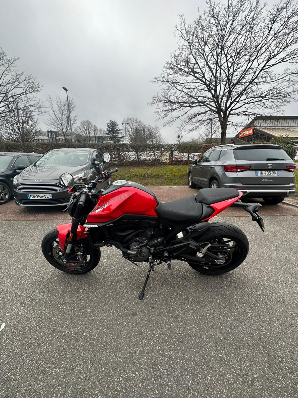 DUCATI MONSTER 900 4