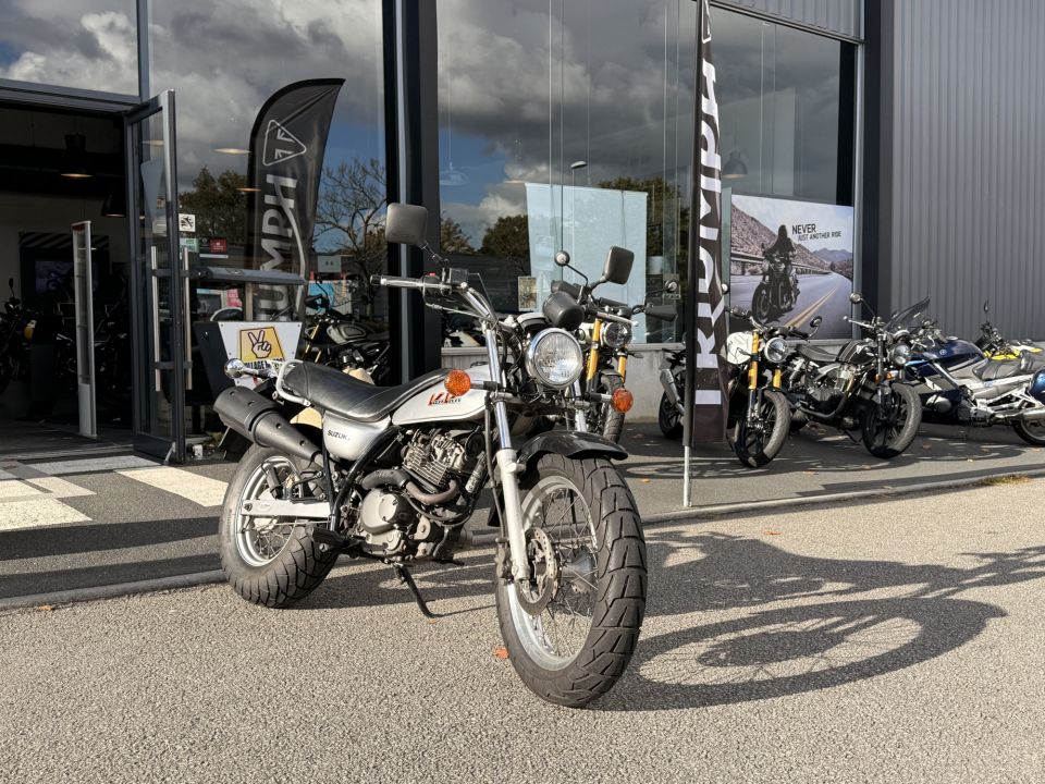 SUZUKI RV VAN VAN 125 4