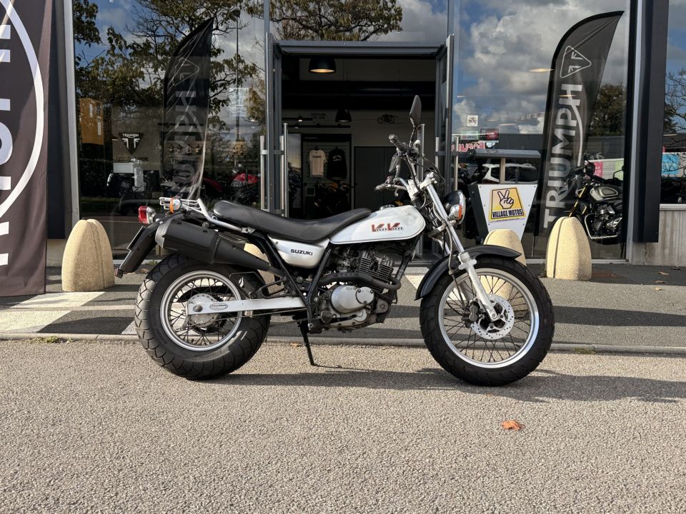 SUZUKI RV VAN VAN 125 4