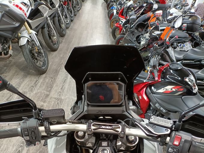 HONDA X-ADV 4