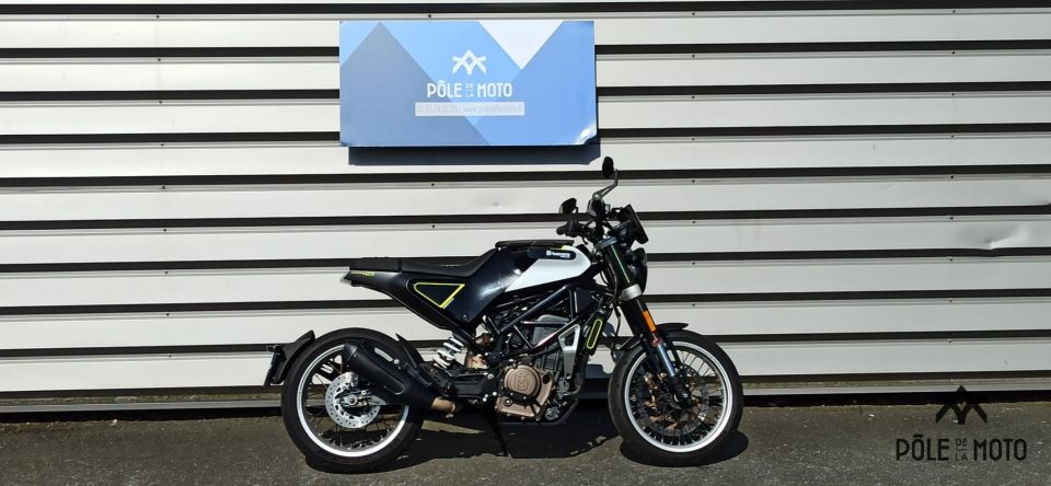 HUSQVARNA SVARTPILEN 401 4