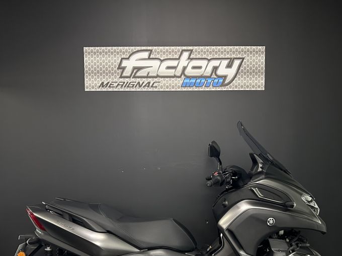 YAMAHA TRICITY 300 4