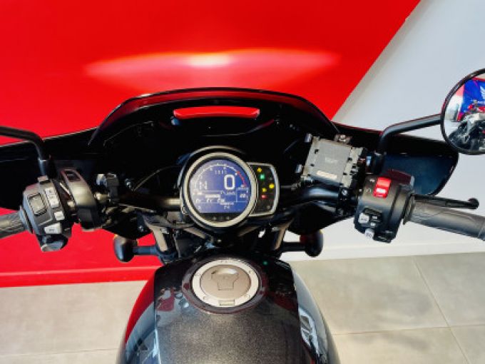 HONDA CMX1100 Rebel DCT 4