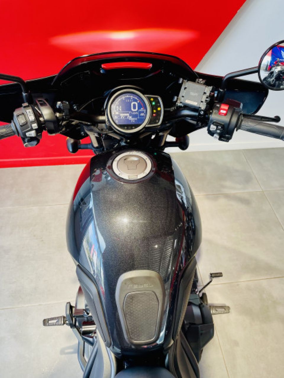 HONDA CMX1100 Rebel DCT 4
