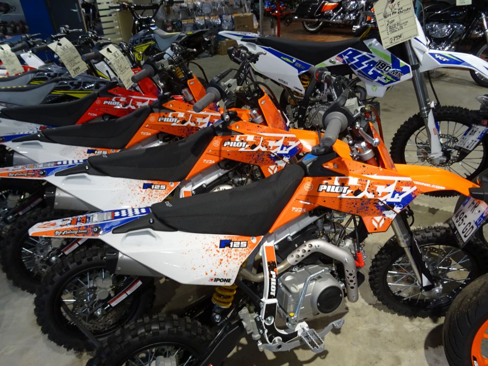 YCF PILOT F125 4