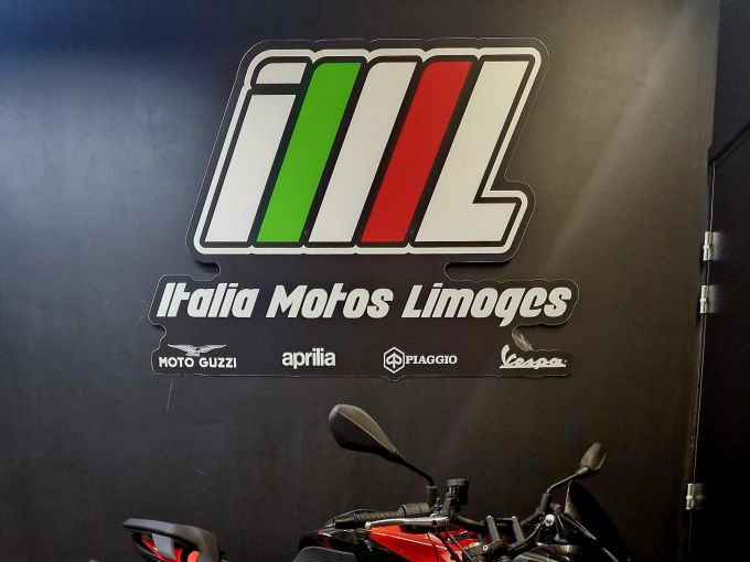 APRILIA TUONO 660 FACTORY 4