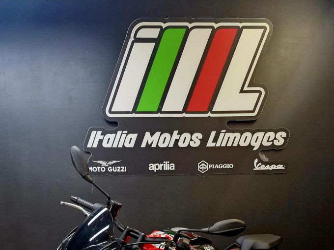 APRILIA TUONO 660 FACTORY 4