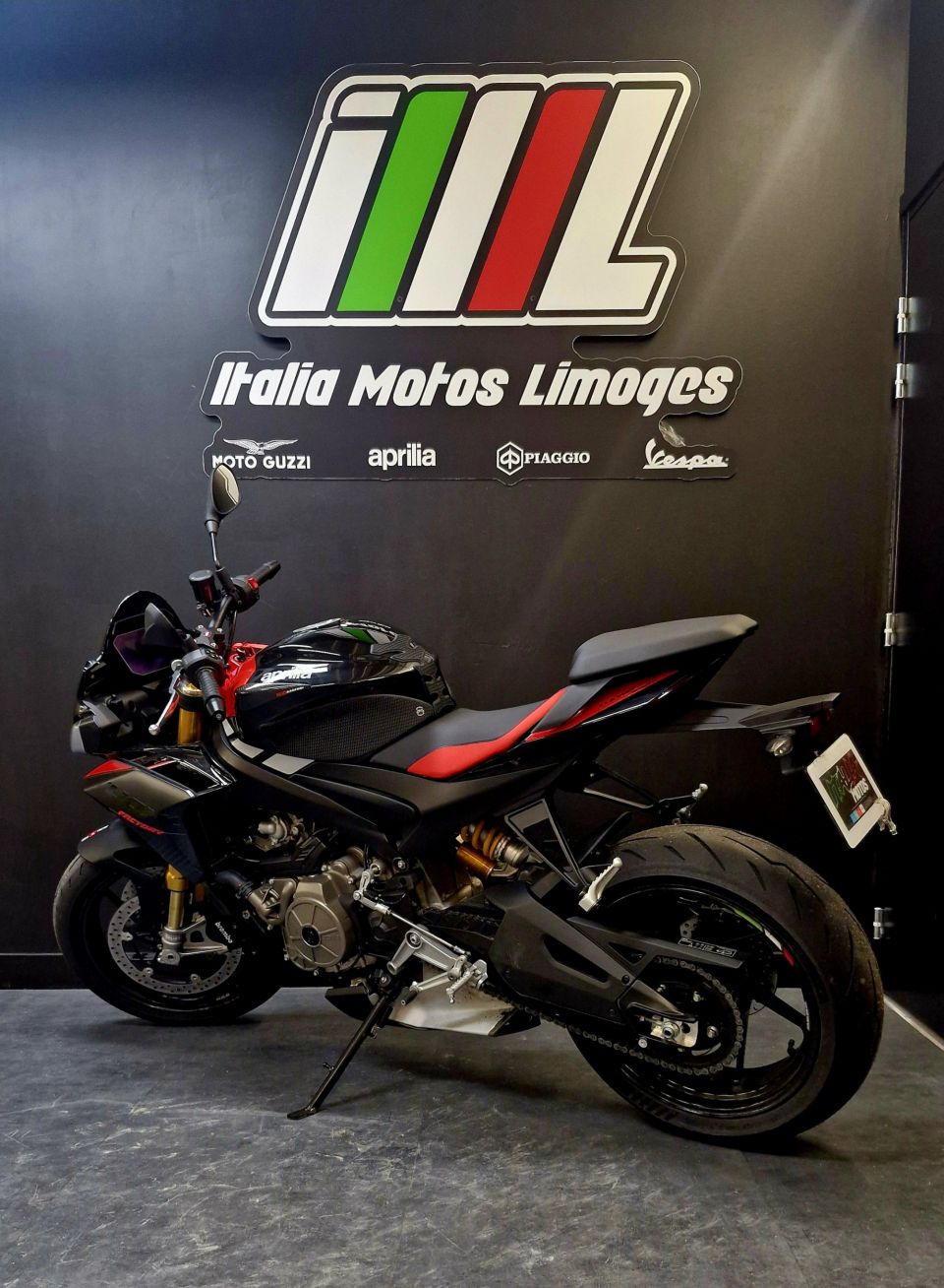APRILIA TUONO 660 FACTORY 4