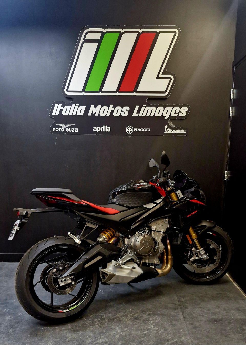 APRILIA TUONO 660 FACTORY 4