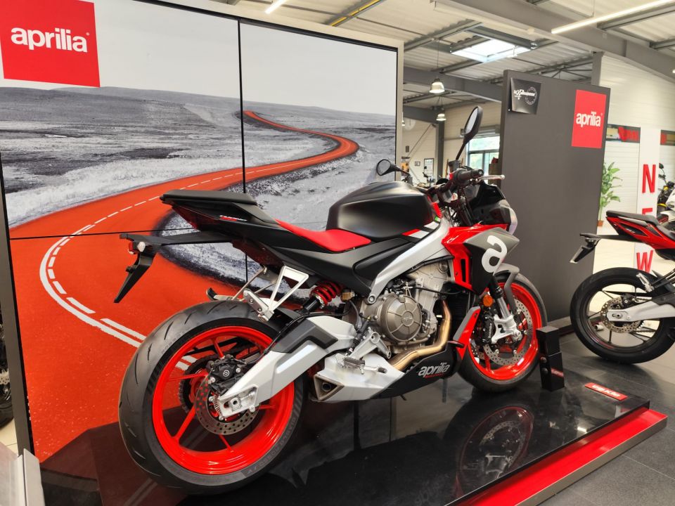 APRILIA TUONO 660 4