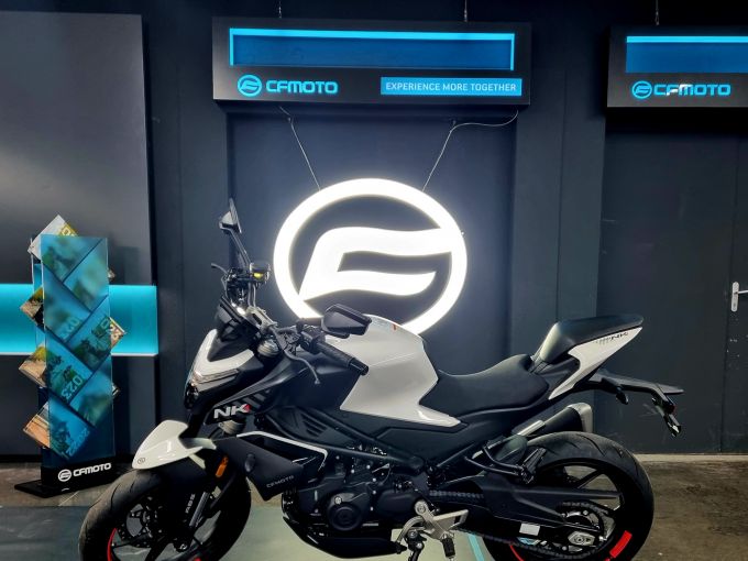 CF MOTO 450 NK 4