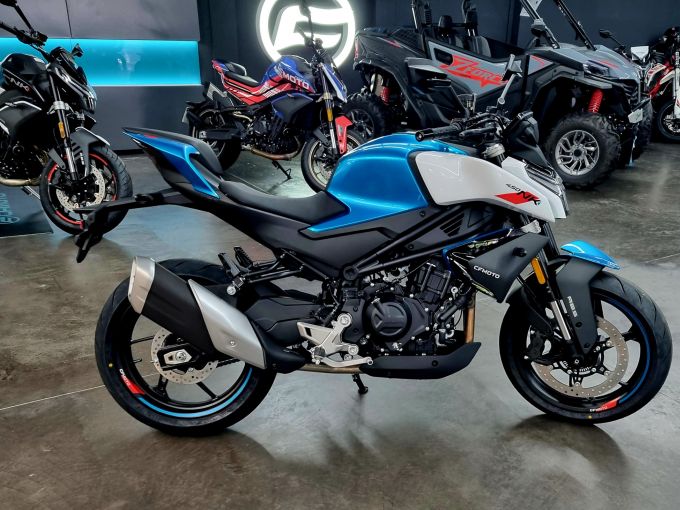 CF MOTO 450 NK 4