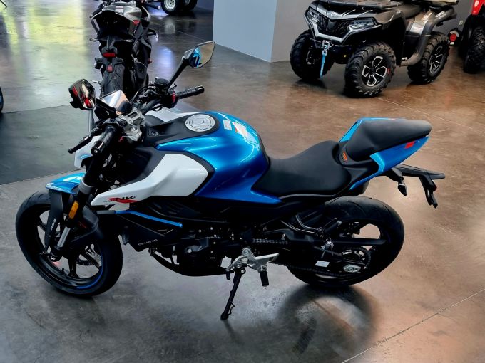 CF MOTO 450 NK 4