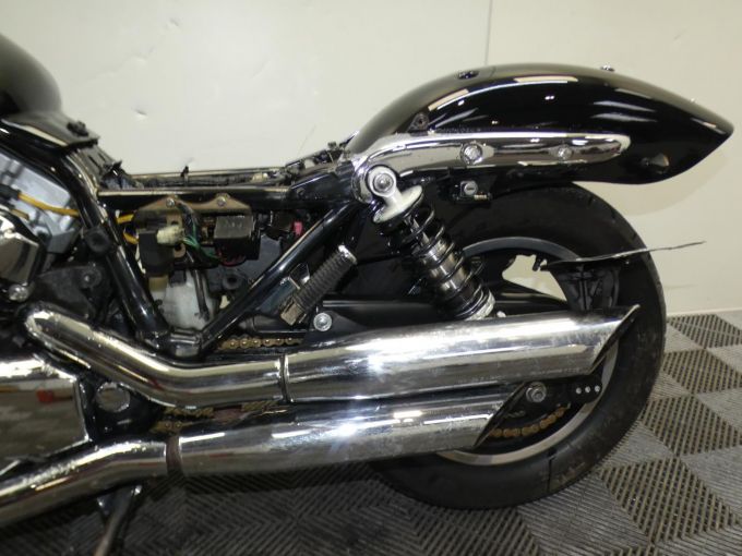 HONDA VFC 4