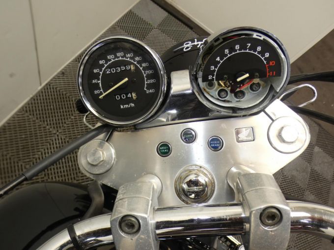 HONDA VFC 4