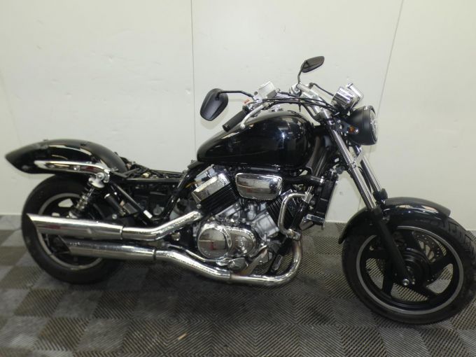 HONDA VFC 4