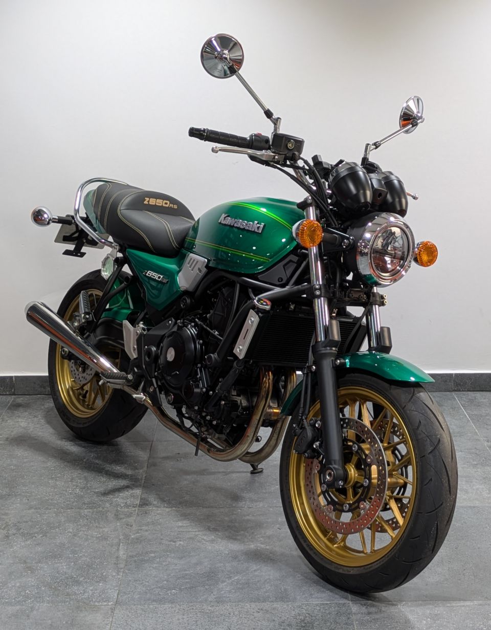 KAWASAKI Z650 RS 4