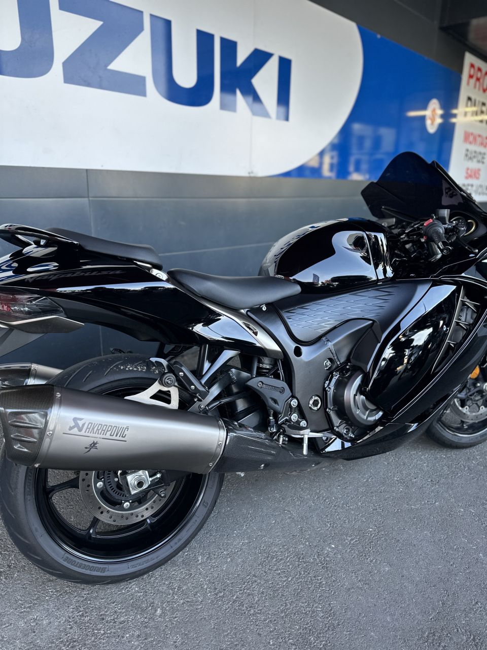 SUZUKI GSX-R 1300 HAYABUSA 4