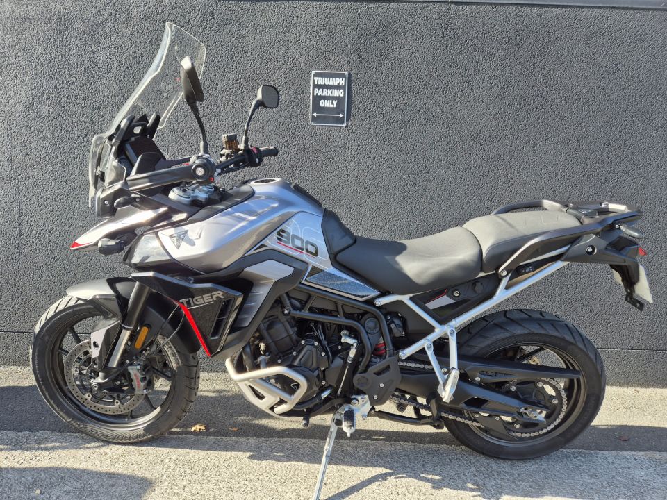 TRIUMPH Tiger 900 GT PRO 4