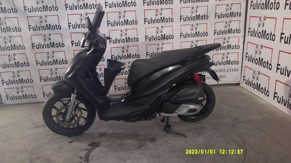 PIAGGIO MEDLEY 125 4