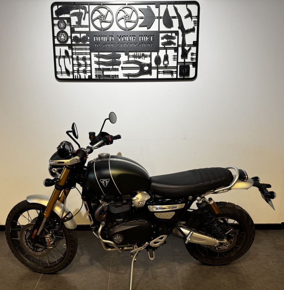 TRIUMPH SCRAMBLER 1200 XE 4