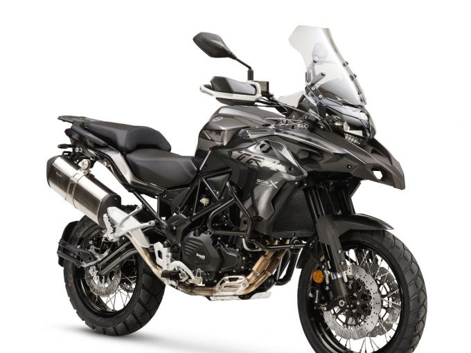 BENELLI TRK 502 X 4