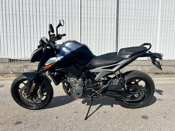 KTM 790 DUKE 4