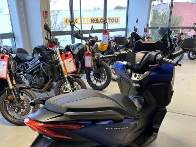 HONDA FORZA 125 ABS 4