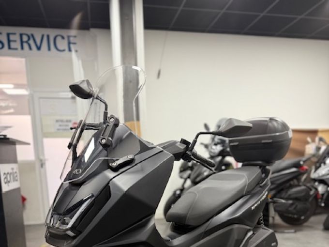 KYMCO DOWNTOWN 125 4