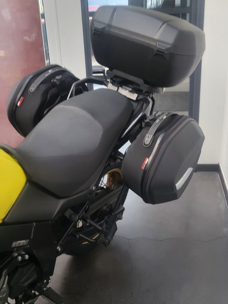 SUZUKI DL V-STROM 650XT 4