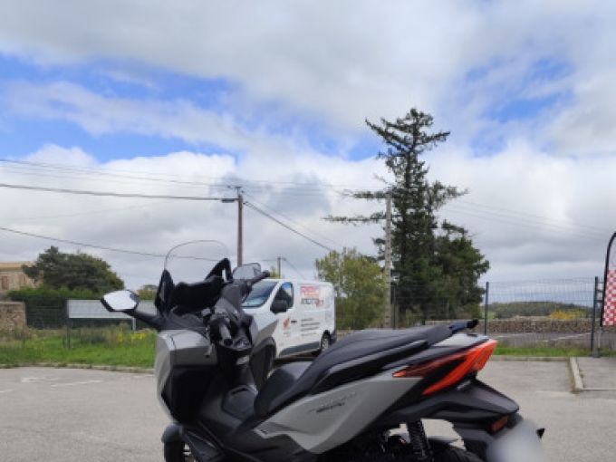 HONDA FORZA 125 ABS 4