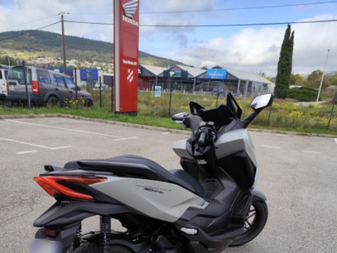 HONDA FORZA 125 ABS 4
