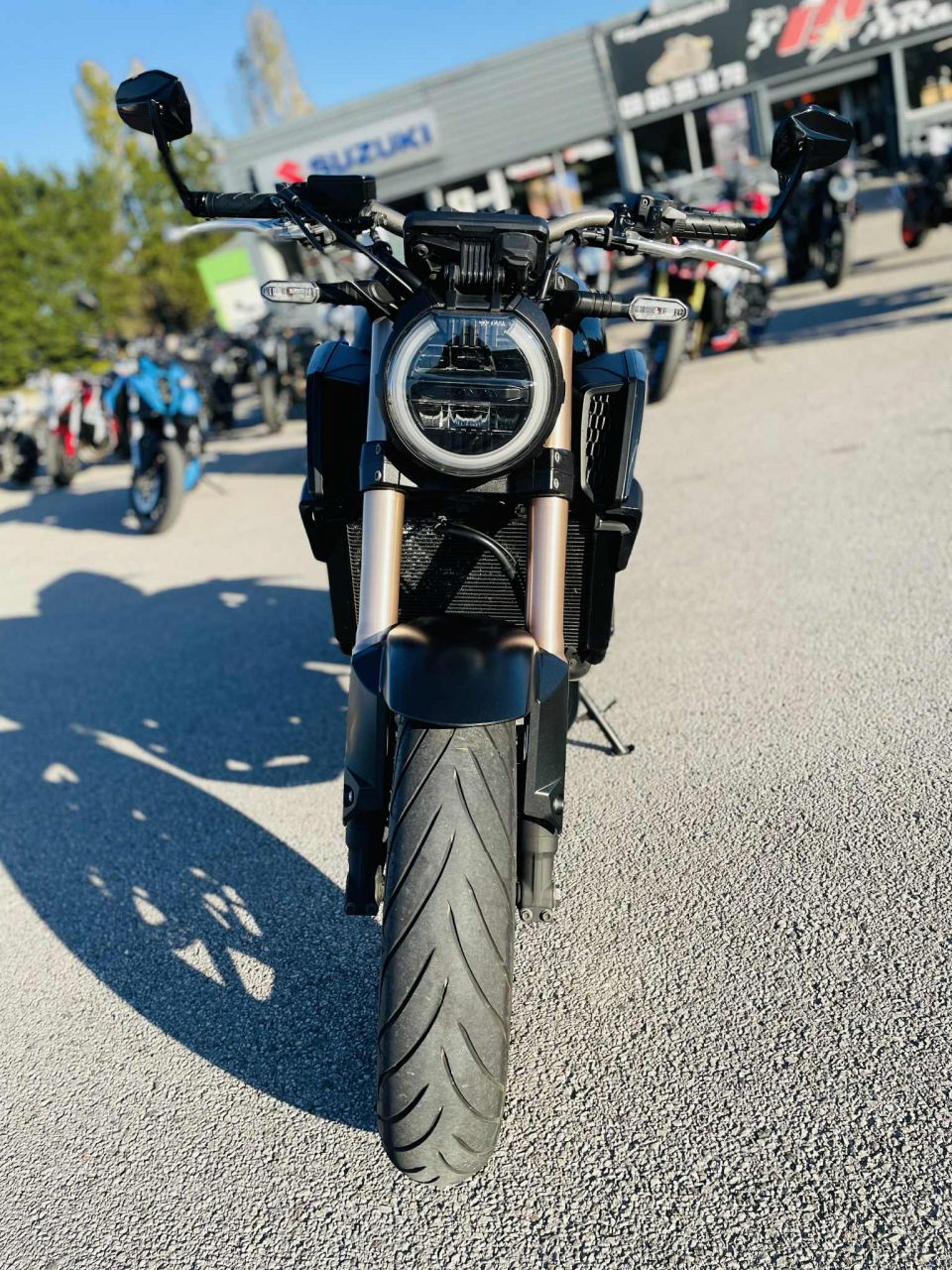 HONDA CB 650 R 4