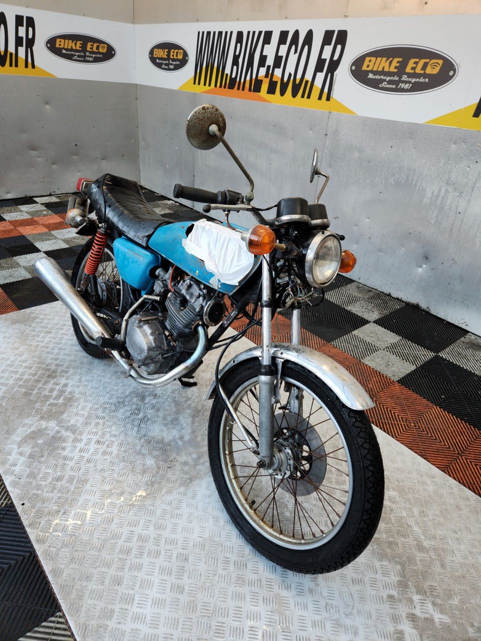 HONDA CB 125 4