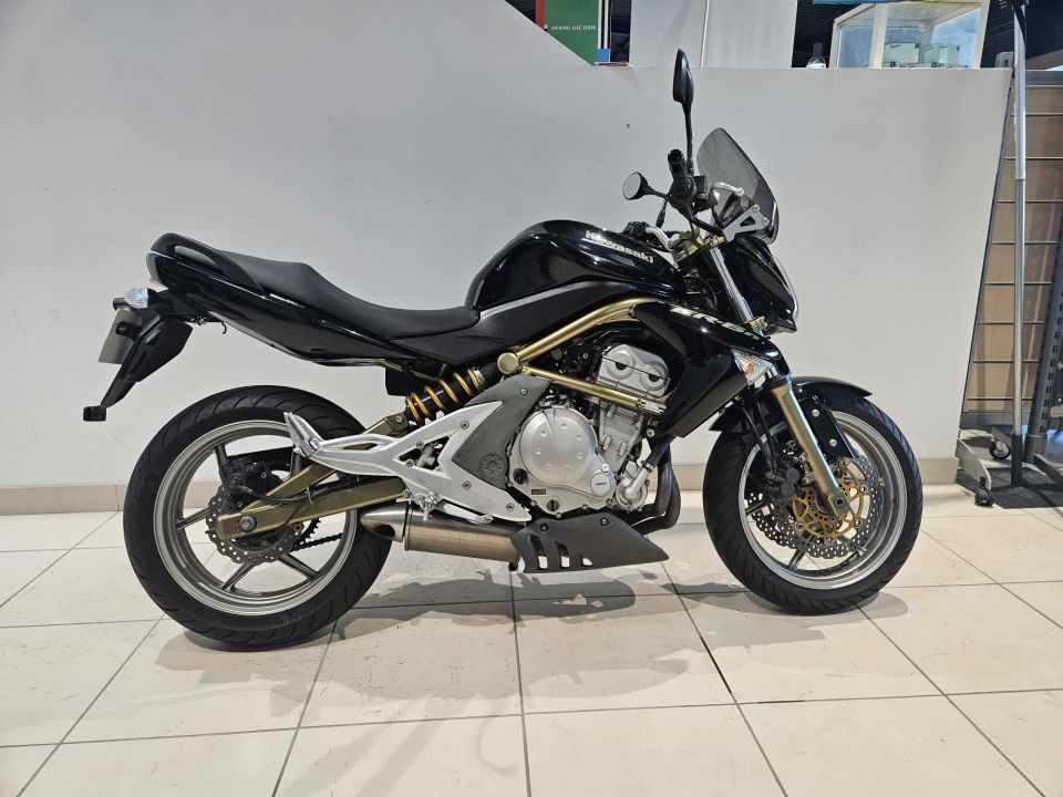 KAWASAKI ER-6 4