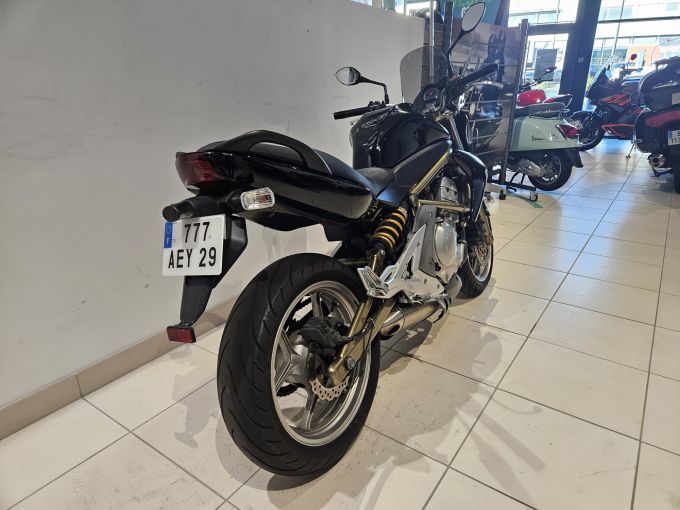 KAWASAKI ER-6 4